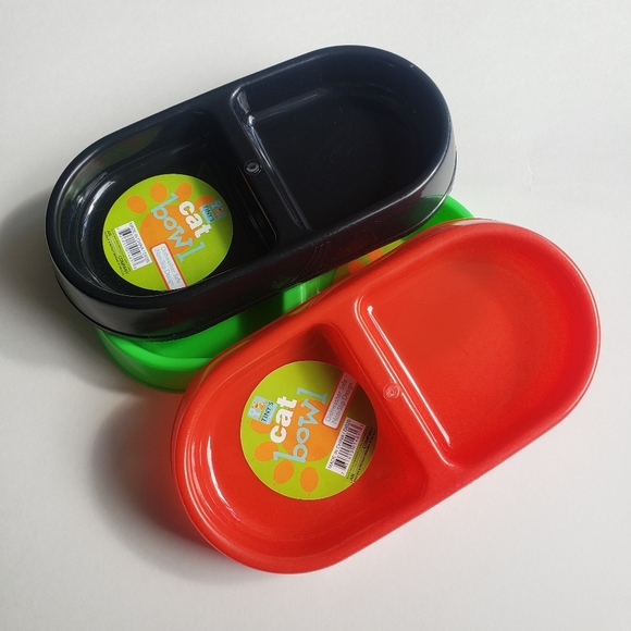 Three Pretty Double-Sided Cat Bowls. - Picture 3 of 11